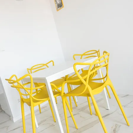 Praga Grochowska Modern Apartment