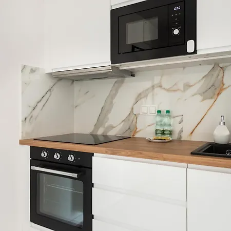 Praga Grochowska Modern Apartment